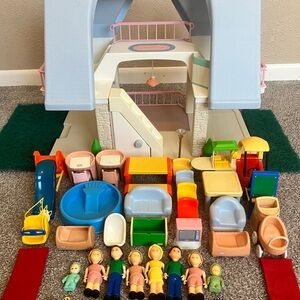 Vintage 1989 Little Tikes Blue roof dollhouse HUGE LOT